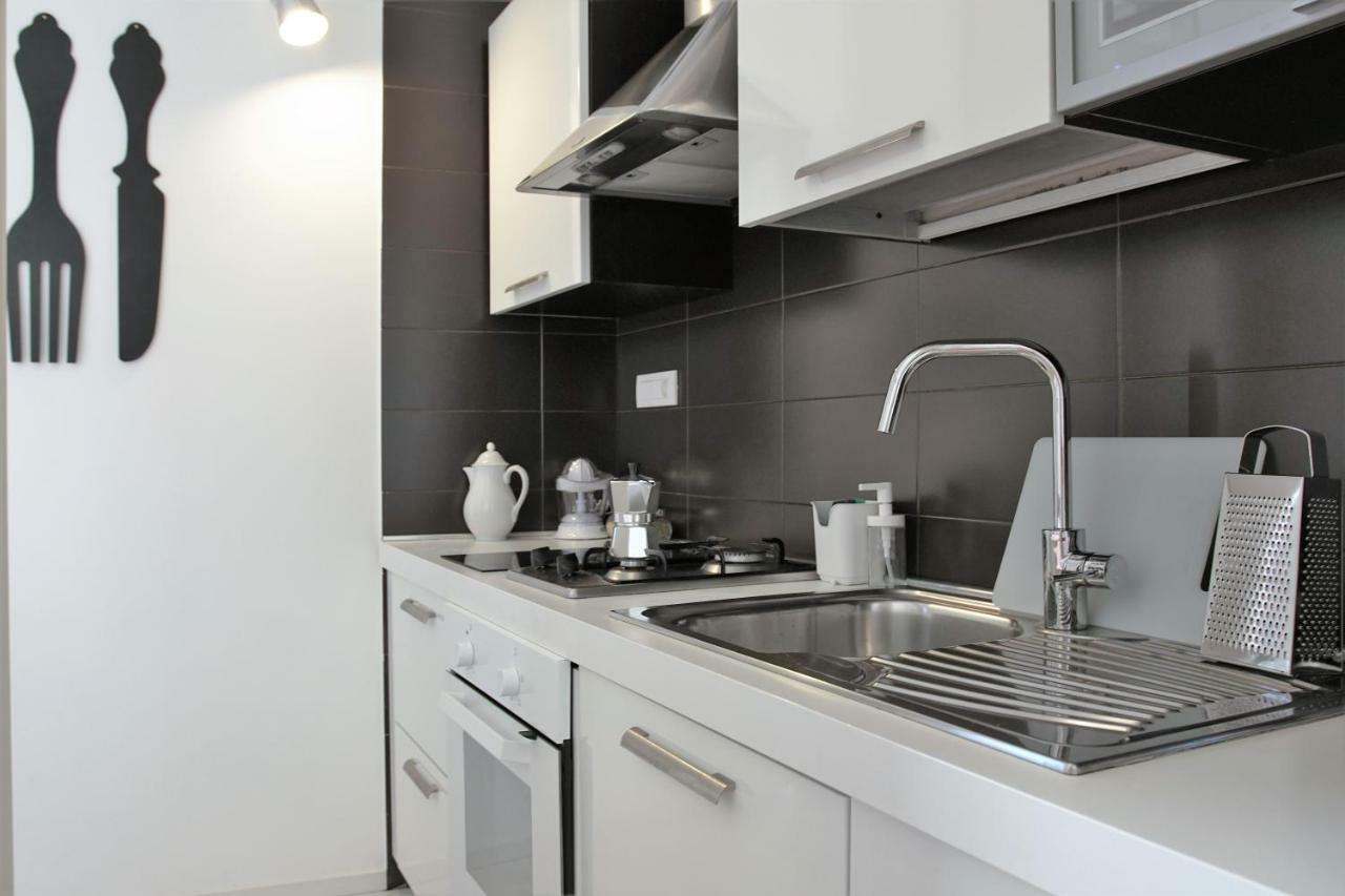 Suite La Piazza By Wonderful Italy Syracuse ภายนอก รูปภาพ