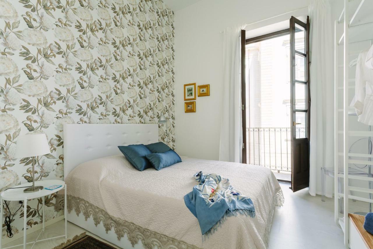 Suite La Piazza By Wonderful Italy Syracuse ภายนอก รูปภาพ