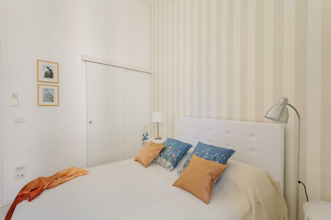 Suite La Piazza By Wonderful Italy Syracuse ภายนอก รูปภาพ